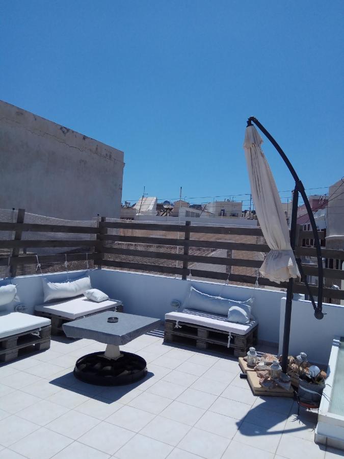 Simple And Special Appartement Ermoupoli Buitenkant foto