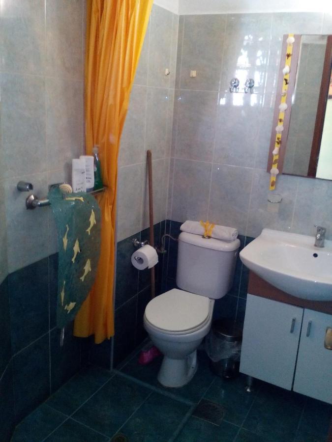 Simple And Special Appartement Ermoupoli Buitenkant foto