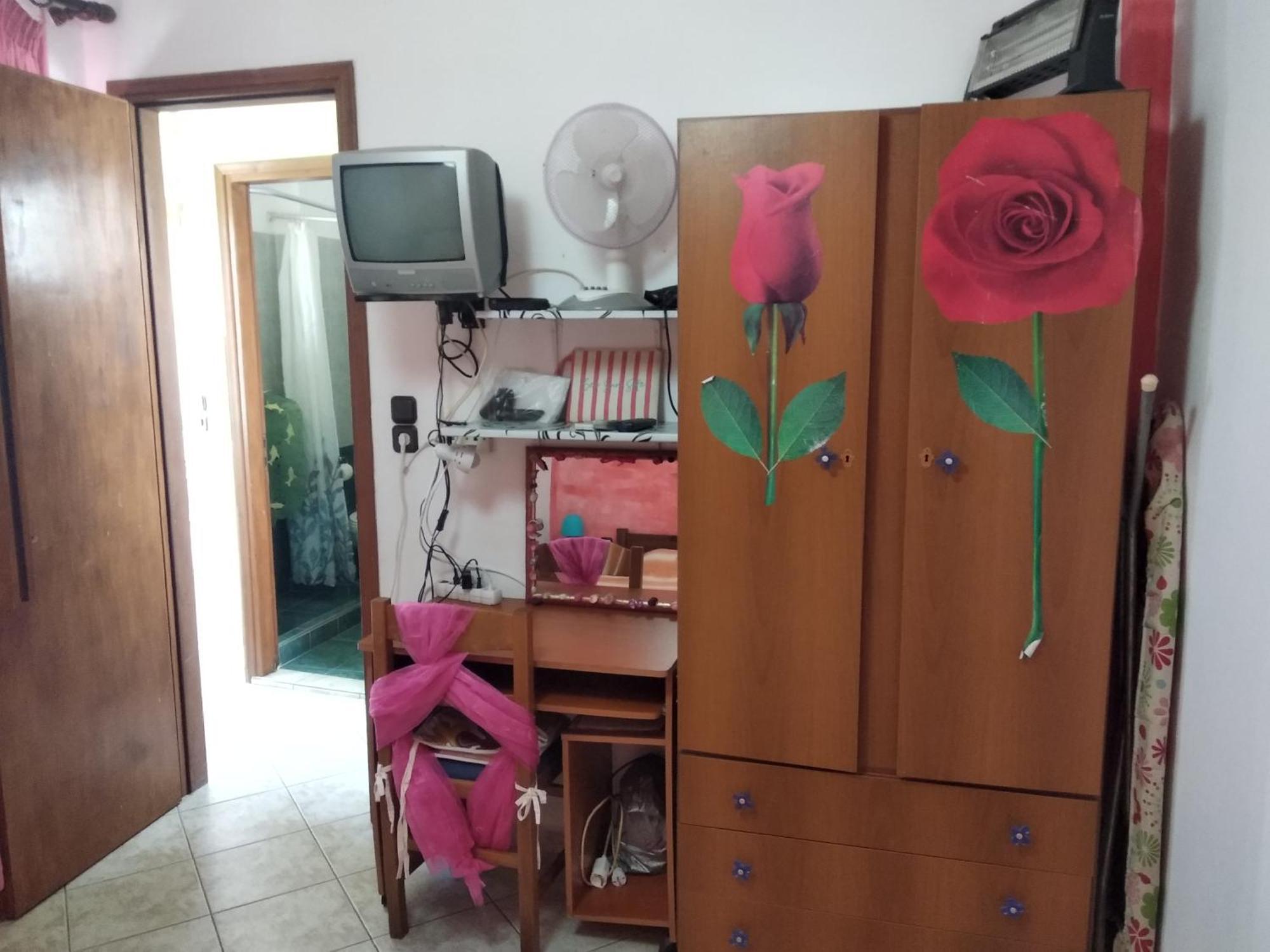 Simple And Special Appartement Ermoupoli Buitenkant foto
