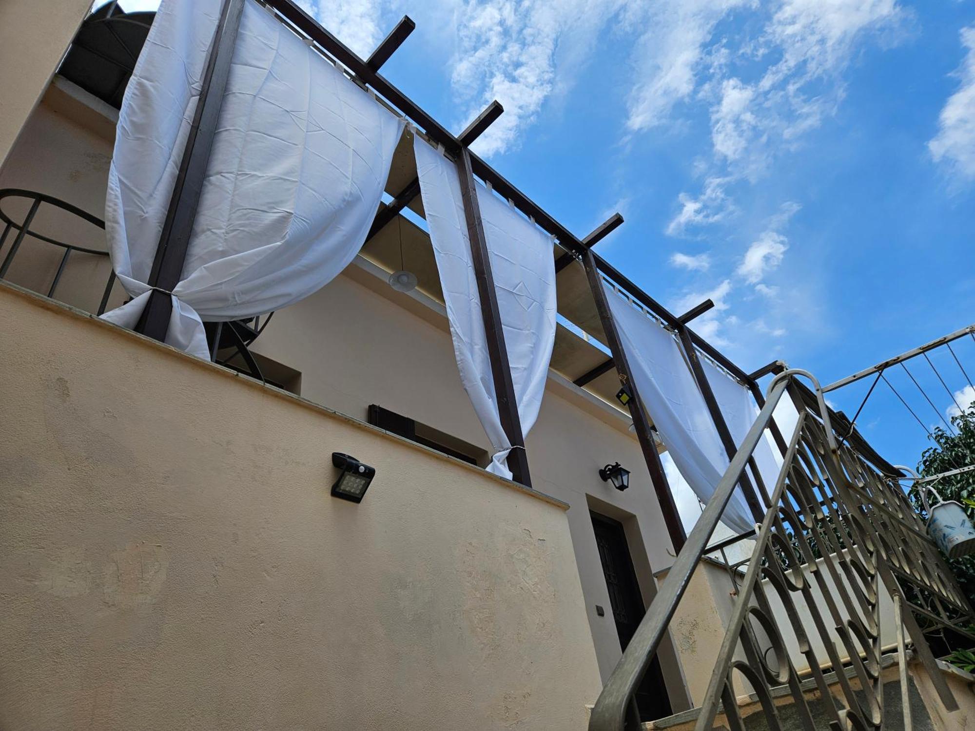 Simple And Special Appartement Ermoupoli Buitenkant foto